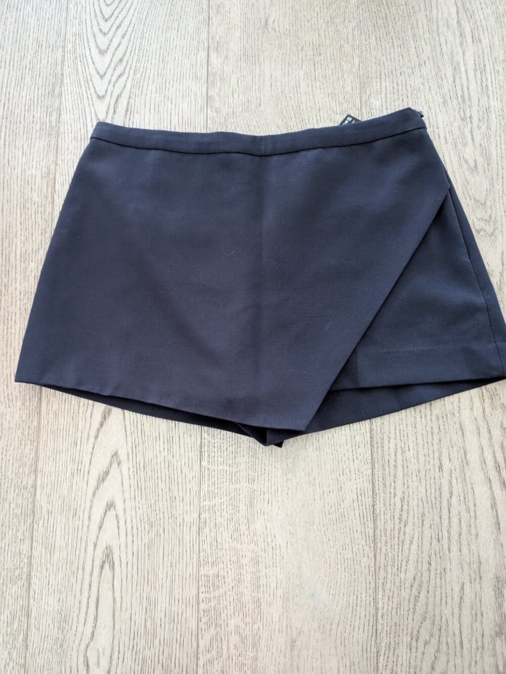 Babaton/Aritzia | Kelly Skort NAVY | Size 10